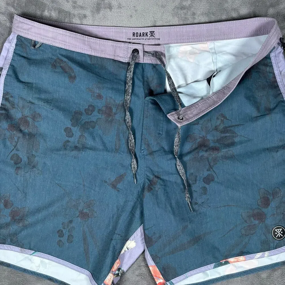 Roark Bauhinia Chiller Scallop Boardshorts Men’s Size 38 Indigo Floral NWT